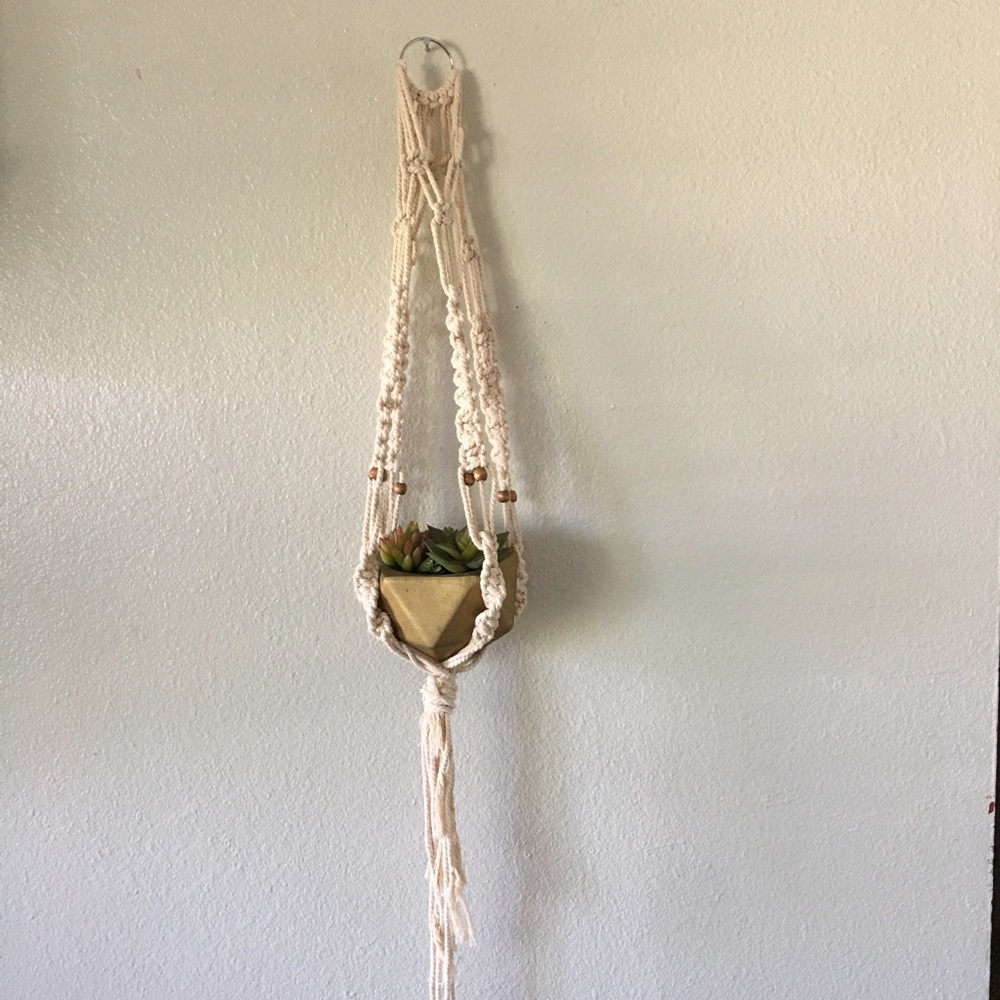 Hand - Crafted Macramé Plant Hanger